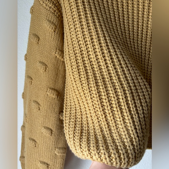 Knit sweater - Picture 2 of 5